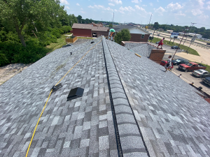 Read more about the article Types Of Commercial Roofing
