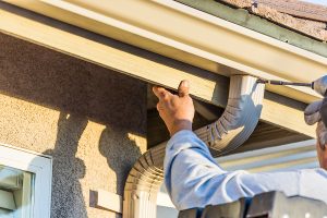 Read more about the article What Size Of Gutters Do You Need?