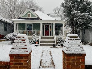 Read more about the article Winter Roof Inspections: Key Signs It’s Time for Repair or Replacement