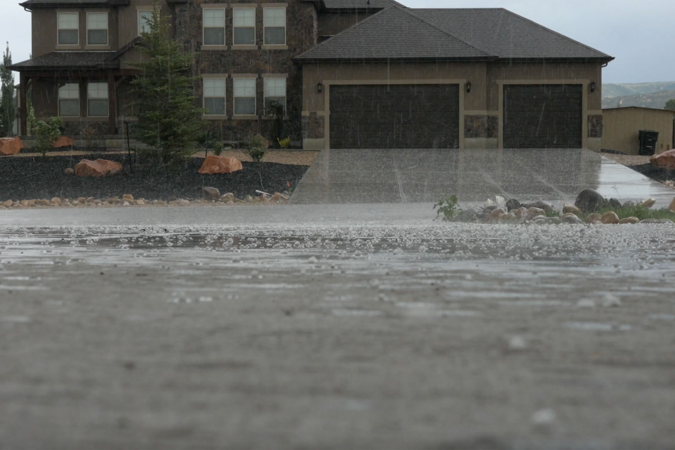 Read more about the article Things You Should Do After a Major Hail Storm Damages Your Roof